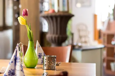 Ein Restaurant oder anderes Speiselokal in der Unterkunft Jäger's Landhaus Rössle