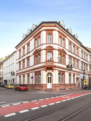 Das Gebäude in dem sich das Hotel befindet