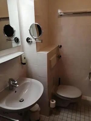 Ein Badezimmer in der Unterkunft apartment Lampertheim