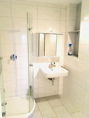 Ein Badezimmer in der Unterkunft Zentrales Wohlfühl Apartment, 10 Min bis Frankfurt HBF