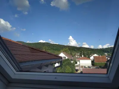Ein allgemeiner Bergblick oder ein Berglick von des Hotels aus