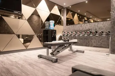 Das Fitnesscenter und/oder die Fitnesseinrichtungen in der Unterkunft PLAZA Premium Heidelberg