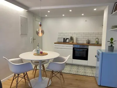 Küche/Küchenzeile in der Unterkunft Ferienwohnung an der Nagold - Liebeneckstraße EG