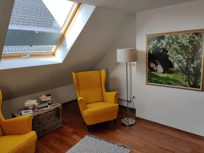 Ein Sitzbereich in der Unterkunft Tinyloft
