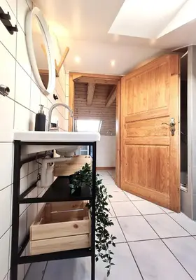 Küche/Küchenzeile in der Unterkunft Chagall - helles und gemütliches Appartement in Uninähe