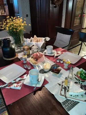 Essen im Privatzimmer oder in der Nähe