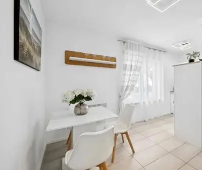 Grundriss der Unterkunft Prime Host Style Apartment