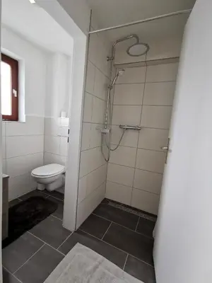 Ein Badezimmer in der Unterkunft La Casa Suciu
