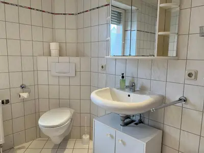 Ein Badezimmer in der Unterkunft Ferienappartements Dolgesheim 5