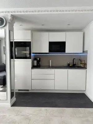 Küche/Küchenzeile in der Unterkunft Ruhige geräumige Wohnung