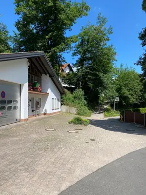 Das Gebäude in dem sich die Ferienwohnung befindet