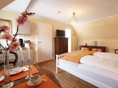 Ein Bett oder Betten in einem Zimmer der Unterkunft REFUGIUM Theresienstraße 19 - Chambre Vonnoh