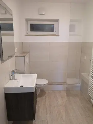 Ein Badezimmer in der Unterkunft Ferienwohnung Sonnenberg an der Weinstraße