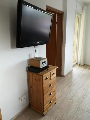 TV/Unterhaltungsangebot in der Unterkunft Ferienwohnung Sonnenberg an der Weinstraße