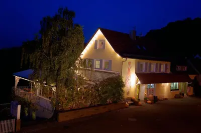 Das Gebäude in dem sich das Hotel befindet