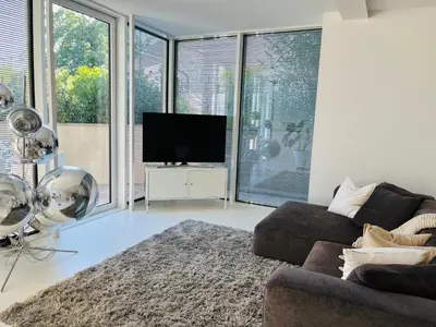 TV/Unterhaltungsangebot in der Unterkunft FeWo Silberberg im Loftstil mit Terrasse