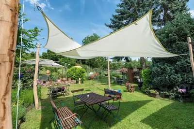 Ein Garten an der Unterkunft FEWO Odenwald - Anna