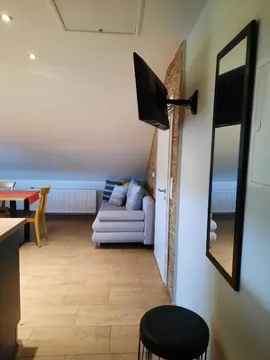 Ein Sitzbereich in der Unterkunft Geishöhe Landgasthof Rose Dammbach