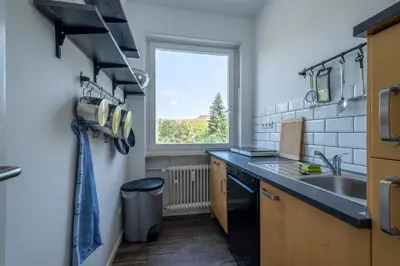 Küche/Küchenzeile in der Unterkunft Spacious Flat 2nd Floor near station