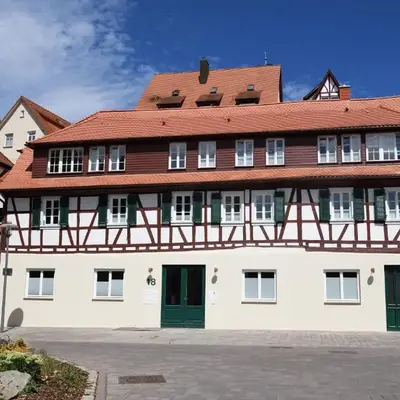 Das schiefe Haus - Wohnung 
