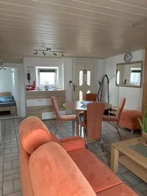 Ein Sitzbereich in der Unterkunft Ostermanns Apartment