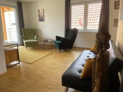 Ein Sitzbereich in der Unterkunft Art Apart Stuttgart