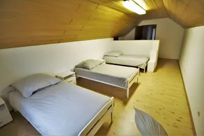 Ein Bett oder Betten in einem Zimmer der Unterkunft Schöne, große Wohnung mit Parkplatz und Wlan