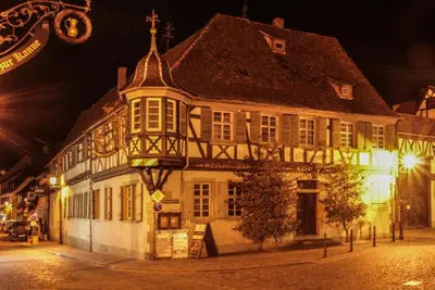Das Gebäude in dem sich die Ferienwohnung befindet