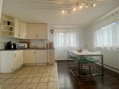 Küche/Küchenzeile in der Unterkunft Ferienwohnung Geiger