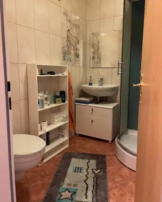 Ein Badezimmer in der Unterkunft Gemütliche exklusive 2 Zimmer 67 qm Vollausstattung