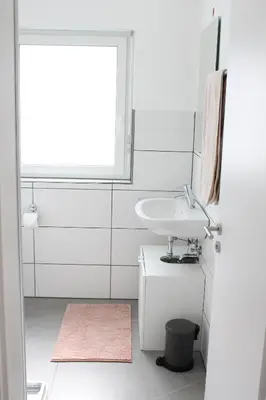 Ein Badezimmer in der Unterkunft Rendel-Apartments by Bismarck Hostel Öhringen