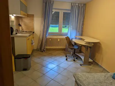 Küche/Küchenzeile in der Unterkunft L8 Street Ladenburg Mannheim - Mitarbeiterwohnung zum Bestpreis finden