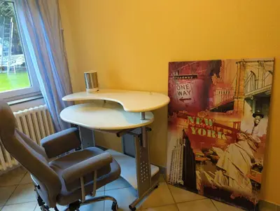 Ein Sitzbereich in der Unterkunft L8 Street Ladenburg Mannheim - Mitarbeiterwohnung zum Bestpreis finden