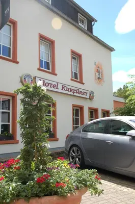 Das Gebäude in dem sich das Hotel befindet