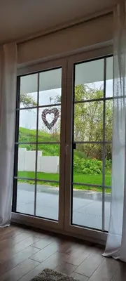 Ein Garten an der Unterkunft Apartment am Weinberg Kleinaspach
