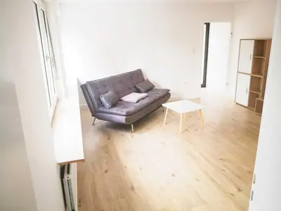 Ein Sitzbereich in der Unterkunft Spacious 6 Room Flat *Balcony & Terrace*