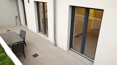 Ein Balkon oder eine Terrasse in der Unterkunft Apartment mit Terrasse in Abstatt
