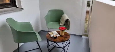 Ein Sitzbereich in der Unterkunft Tolle Wohnung im Industrial Style mit Parkplatz