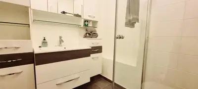 Ein Badezimmer in der Unterkunft Tolle Wohnung im Industrial Style mit Parkplatz