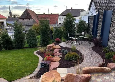 Ein Garten an der Unterkunft Ferienwohnung Mayr