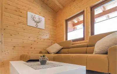 Ein Sitzbereich in der Unterkunft Amazing Home In Merzalben With Sauna
