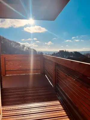 Ein Balkon oder eine Terrasse in der Unterkunft Private Spa Lodge Odenwald