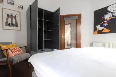 Ein Bett oder Betten in einem Zimmer der Unterkunft ÄSTAY - BoxSpring auch als Einzelbetten, voll ausgestattete Küche, Eco-Friendly, Radfahren & Wandern, inkl XL Parkplatz