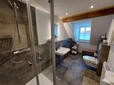 Ein Badezimmer in der Unterkunft Gasthaus zum Ochsen