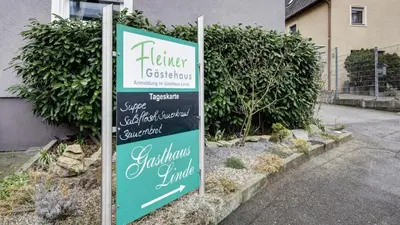 Ein Zertifikat, Auszeichnung, Logo oder anderes Dokument, das in der Unterkunft Fleiner Gästehaus ausgestellt ist