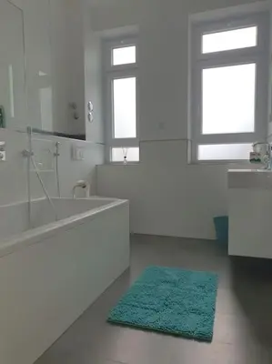 Ein Badezimmer in der Unterkunft EG Weststadt Karlsruhe 4 Zimmer
