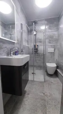 Ein Badezimmer in der Unterkunft Schönes gemütliches Haus TopLage