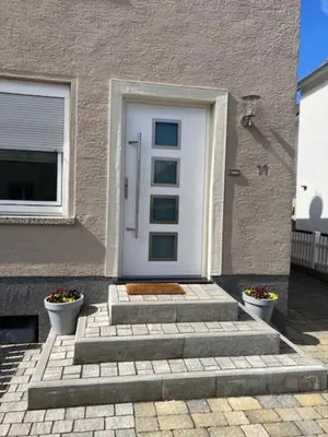 Das Gebäude in dem sich die Ferienwohnung befindet