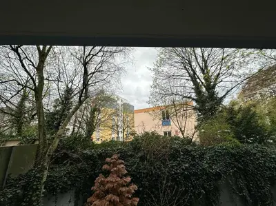 Ein Garten an der Unterkunft Beautiful, large and great apartment with balcony in top location