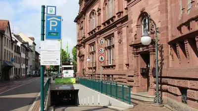 Das Gebäude in dem sich das Hotel befindet